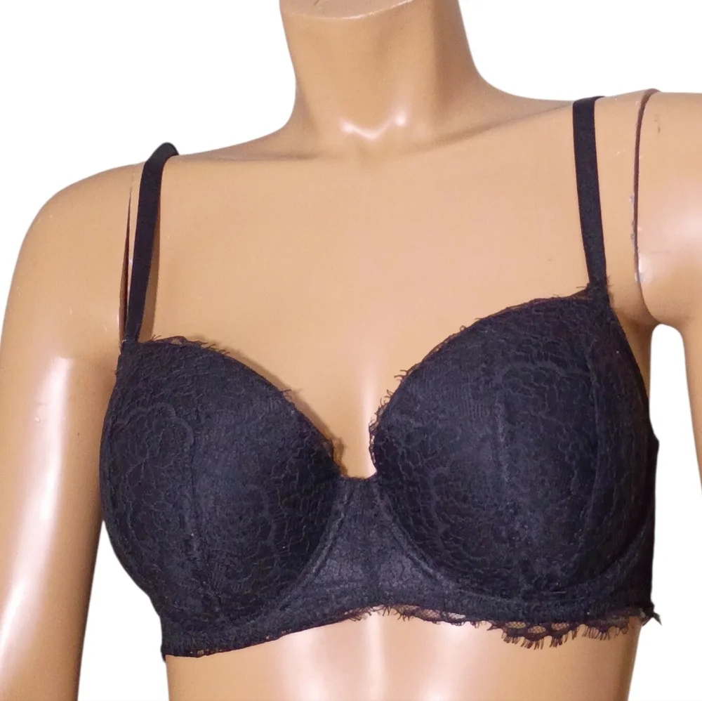 Victoria's‎ Secret Black Lace Underwire Bra